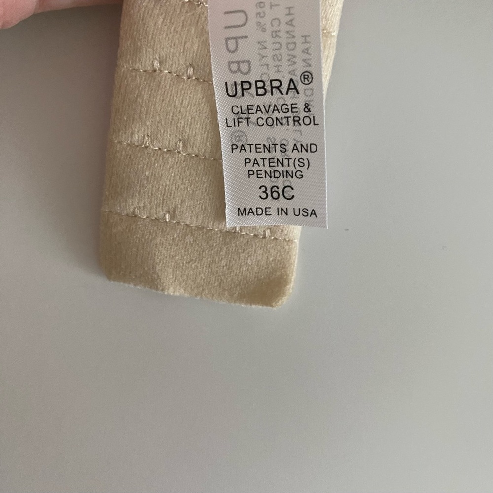 COPY - Upbra Cleavage Control bra size 36C - Picture 3 of 10